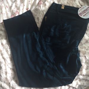 NWT skinny velvet corduroy jeans